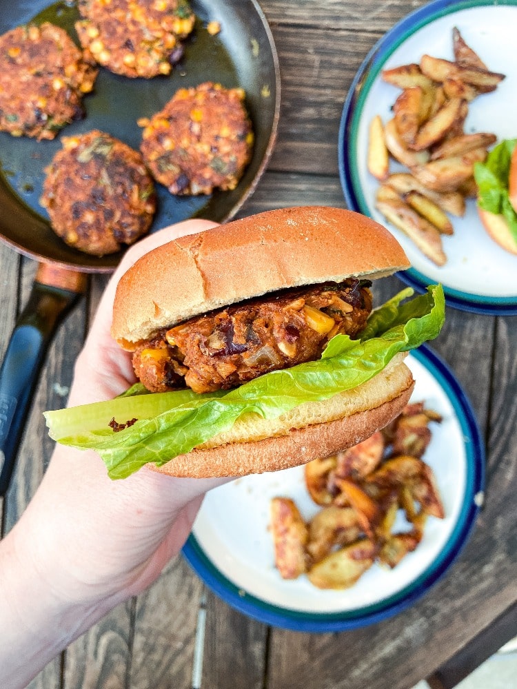 Top vegan burger recipe! Cater for all your guests' dietary needs with these bean and oat burgers as they are vegan, nut-free and can be made gluten-free! 